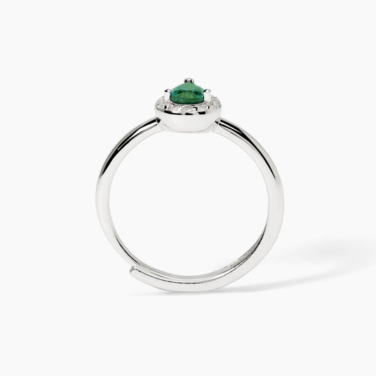 Anello in argento con smeraldo sintetico